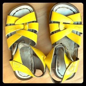 Saltwater | Yellow Patent Leather Sandles